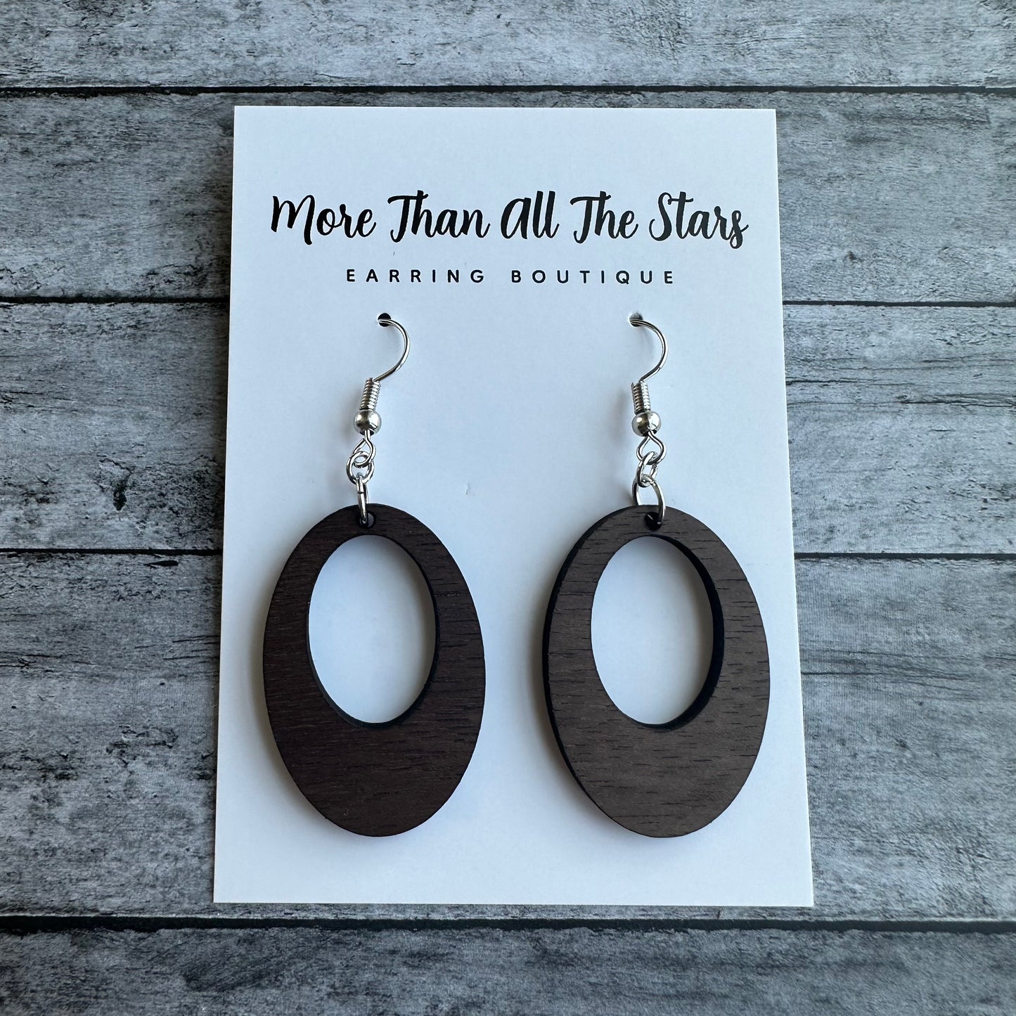 Cutout Oval Earrings